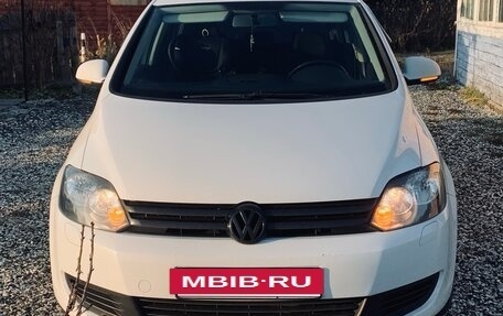 Volkswagen Golf Plus II, 2010 год, 649 000 рублей, 2 фотография