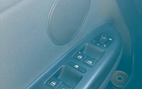 Volkswagen Golf Plus II, 2010 год, 649 000 рублей, 16 фотография