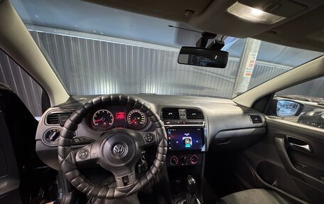 Volkswagen Polo VI (EU Market), 2013 год, 950 000 рублей, 9 фотография