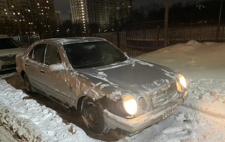 Mercedes-Benz E-Класс, 1995 год, 150 000 рублей, 2 фотография