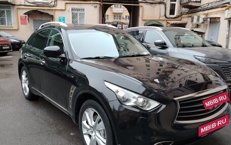 Infiniti FX II, 2012 год, 1 820 000 рублей, 2 фотография