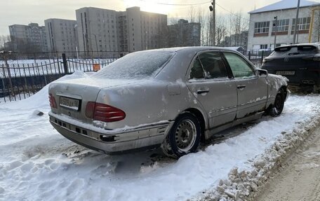 Mercedes-Benz E-Класс, 1995 год, 150 000 рублей, 7 фотография