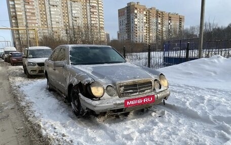 Mercedes-Benz E-Класс, 1995 год, 150 000 рублей, 5 фотография