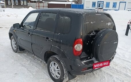 Chevrolet Niva I рестайлинг, 2011 год, 390 000 рублей, 6 фотография