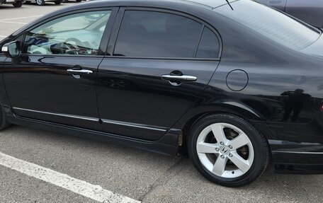 Honda Civic VIII, 2009 год, 750 000 рублей, 2 фотография