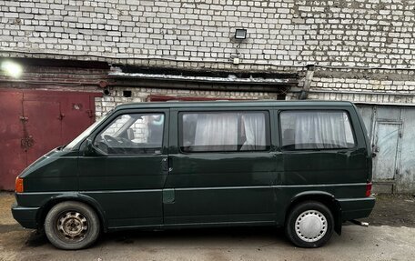 Volkswagen Transporter T4, 1993 год, 275 000 рублей, 3 фотография