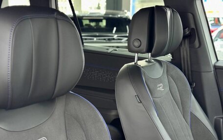 Volkswagen Teramont, 2025 год, 6 990 000 рублей, 24 фотография