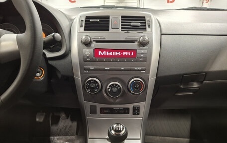 Toyota Corolla, 2011 год, 1 099 000 рублей, 18 фотография