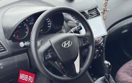 Hyundai Solaris II рестайлинг, 2015 год, 855 000 рублей, 4 фотография