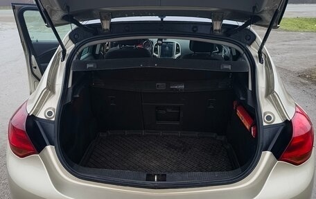 Opel Astra J, 2011 год, 830 000 рублей, 4 фотография