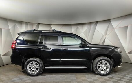 Toyota Land Cruiser Prado 150 рестайлинг 2, 2018 год, 5 143 000 рублей, 6 фотография