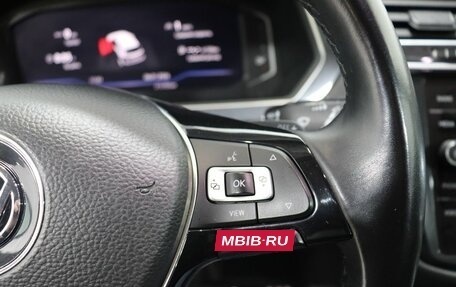 Volkswagen Tiguan II, 2019 год, 2 150 000 рублей, 14 фотография