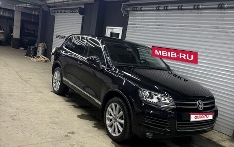 Volkswagen Touareg III, 2012 год, 2 100 000 рублей, 1 фотография