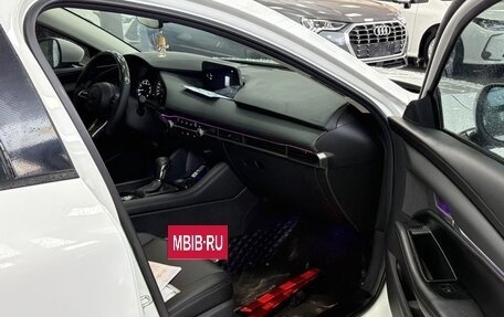 Mazda 3, 2022 год, 1 875 000 рублей, 12 фотография