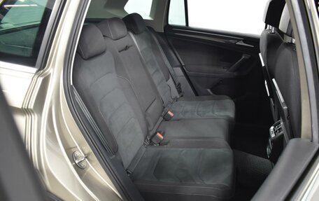 Volkswagen Tiguan II, 2018 год, 2 383 200 рублей, 7 фотография