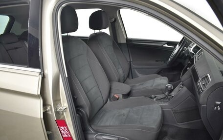 Volkswagen Tiguan II, 2018 год, 2 383 200 рублей, 8 фотография