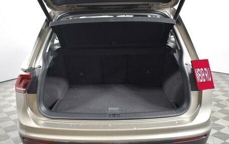 Volkswagen Tiguan II, 2018 год, 2 383 200 рублей, 24 фотография