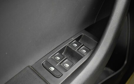 Skoda Rapid I, 2016 год, 715 000 рублей, 18 фотография