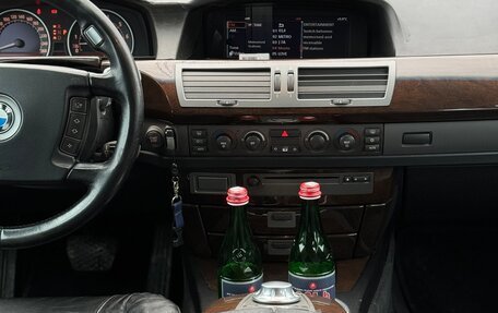 BMW 7 серия, 2004 год, 550 000 рублей, 13 фотография