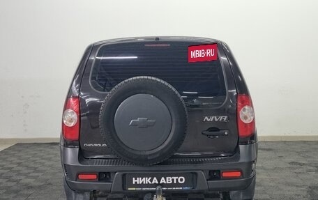 Chevrolet Niva I рестайлинг, 2012 год, 570 000 рублей, 6 фотография