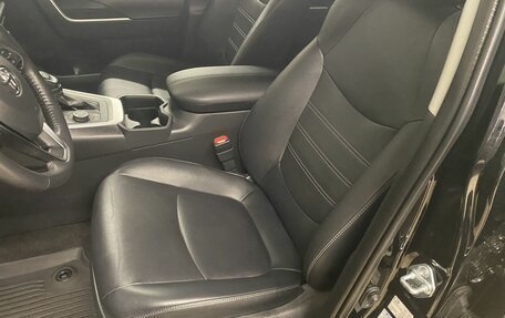 Toyota RAV4, 2022 год, 4 049 000 рублей, 8 фотография