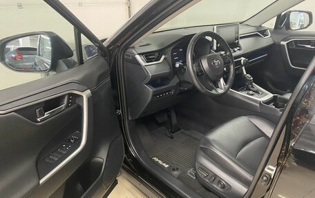 Toyota RAV4, 2022 год, 4 049 000 рублей, 5 фотография