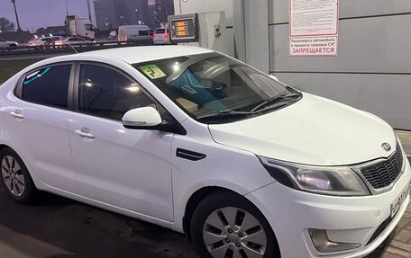 KIA Rio III рестайлинг, 2013 год, 650 000 рублей, 4 фотография