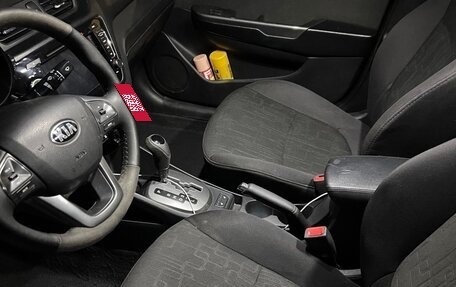 KIA Rio III рестайлинг, 2013 год, 650 000 рублей, 13 фотография