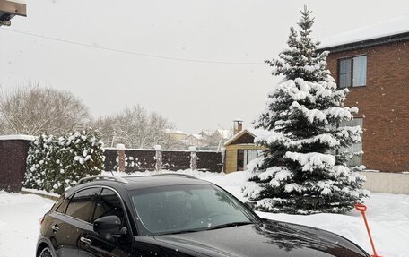 Infiniti QX70, 2013 год, 1 800 000 рублей, 8 фотография