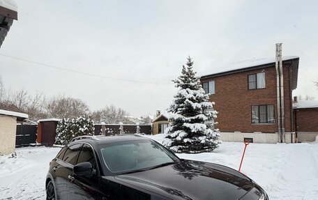 Infiniti QX70, 2013 год, 1 800 000 рублей, 19 фотография