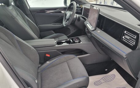 Volkswagen Tiguan, 2025 год, 4 780 000 рублей, 29 фотография