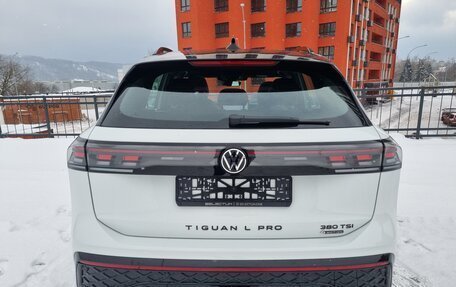 Volkswagen Tiguan, 2025 год, 4 780 000 рублей, 34 фотография