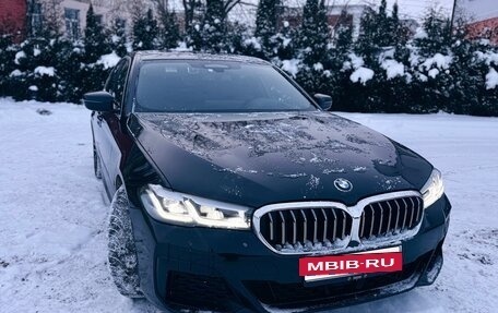 BMW 5 серия, 2020 год, 3 650 000 рублей, 2 фотография