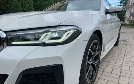 BMW 5 серия, 2021 год, 5 499 999 рублей, 4 фотография
