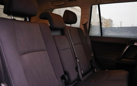 Toyota Land Cruiser Prado 150 рестайлинг 2, 2021 год, 5 099 000 рублей, 10 фотография