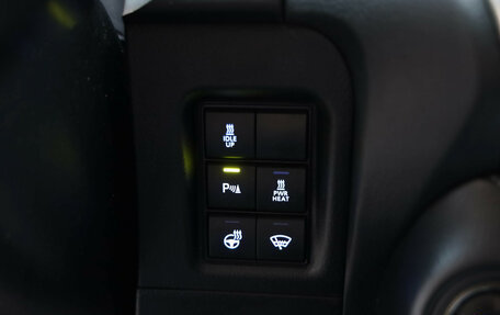 Toyota Land Cruiser Prado 150 рестайлинг 2, 2021 год, 5 099 000 рублей, 21 фотография