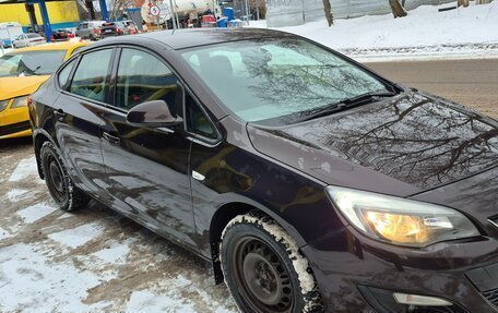 Opel Astra J, 2015 год, 928 000 рублей, 3 фотография