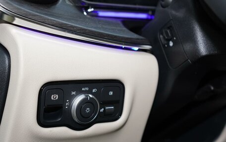 Mercedes-Benz V-Класс, 2025 год, 14 400 000 рублей, 19 фотография