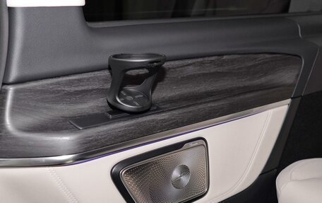 Mercedes-Benz V-Класс, 2025 год, 14 400 000 рублей, 32 фотография