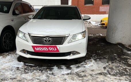 Toyota Camry, 2013 год, 1 600 000 рублей, 3 фотография