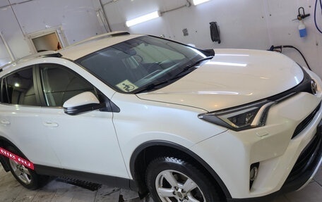 Toyota RAV4, 2015 год, 2 900 000 рублей, 9 фотография