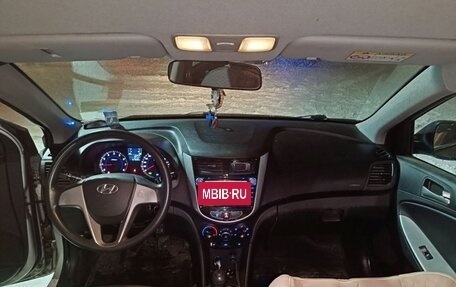 Hyundai Solaris II рестайлинг, 2014 год, 525 000 рублей, 2 фотография