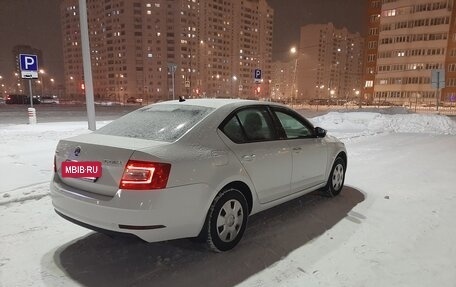 Skoda Octavia, 2018 год, 1 050 000 рублей, 3 фотография