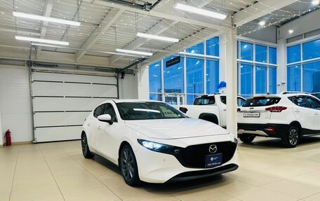 Mazda 3, 2019 год, 1 849 900 рублей, 8 фотография