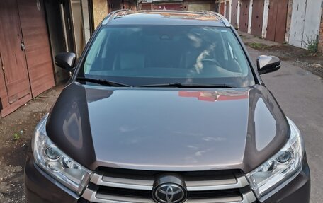 Toyota Highlander III, 2019 год, 3 050 000 рублей, 6 фотография