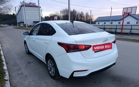 Hyundai Solaris II рестайлинг, 2018 год, 810 000 рублей, 4 фотография