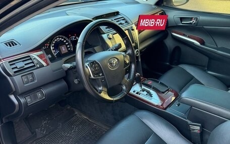 Toyota Camry, 2014 год, 2 650 000 рублей, 16 фотография