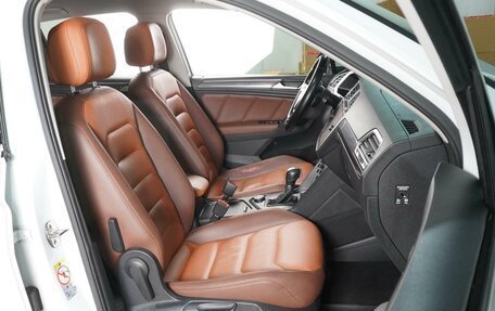 Volkswagen Tiguan II, 2017 год, 2 349 000 рублей, 8 фотография