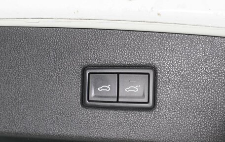 Volkswagen Tiguan II, 2017 год, 2 349 000 рублей, 20 фотография