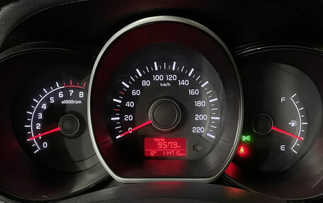 KIA Rio III рестайлинг, 2016 год, 880 000 рублей, 11 фотография